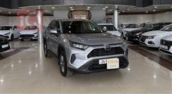 تۆیۆتا ڕاڤ 4